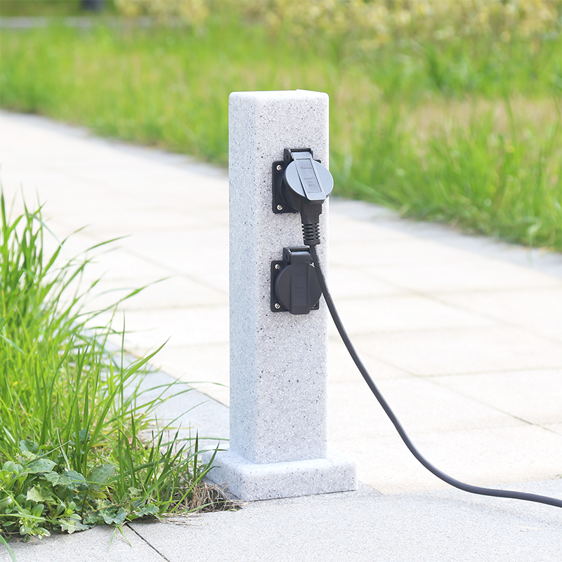 Outdoor Power Hub - Vertikale Steckdose PE wasserdichte Außensteckdose für